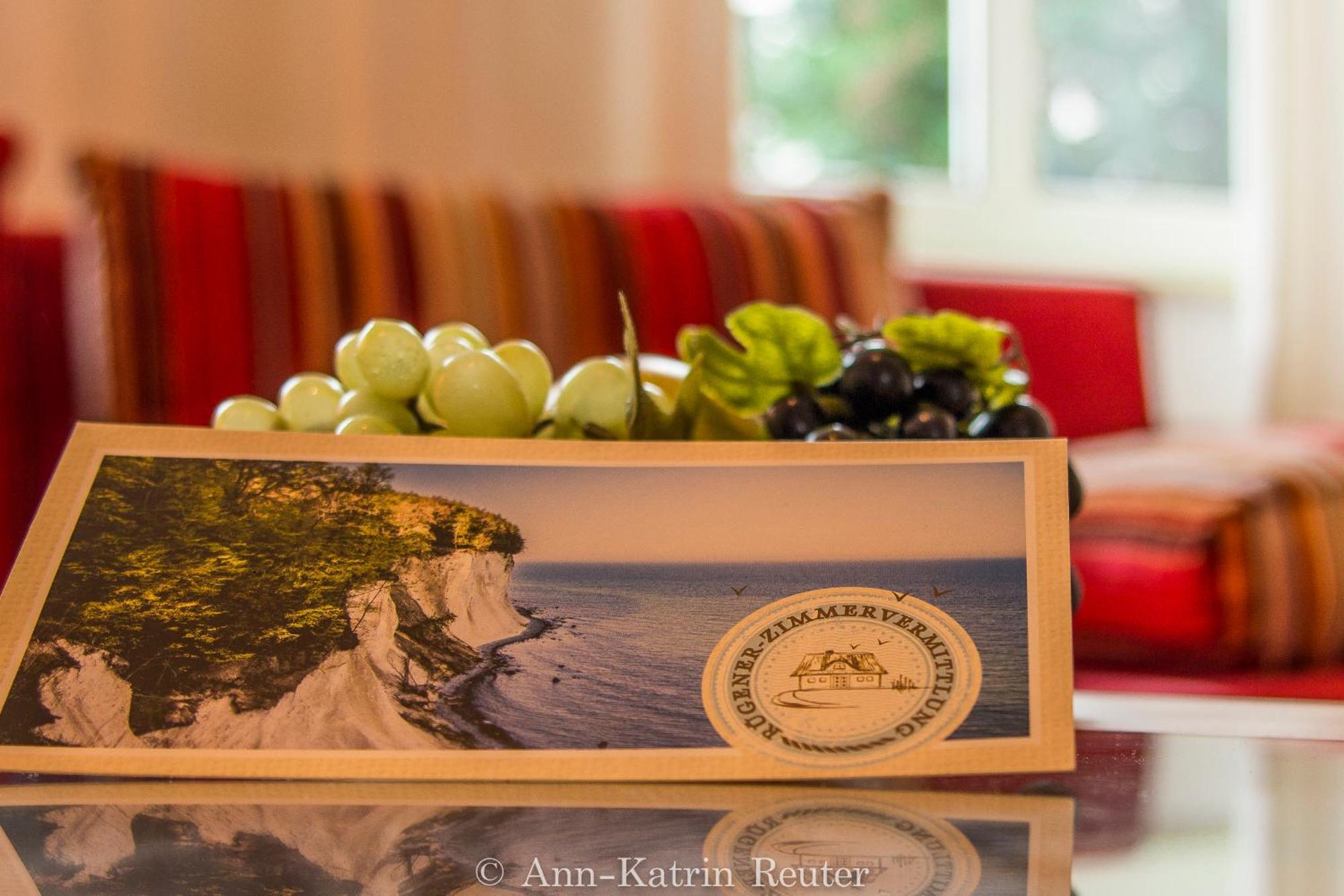 Ferienhaus Am Ufer - Ferienwohnung Strandsand ซาสนิทซ์ ภายนอก รูปภาพ